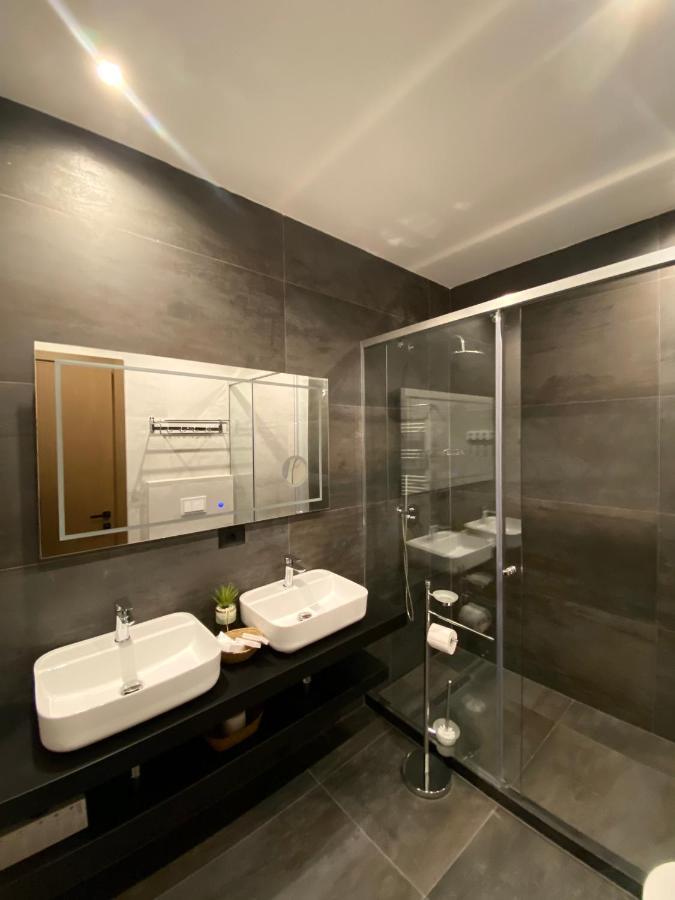 Hotel Elmar Vlorë